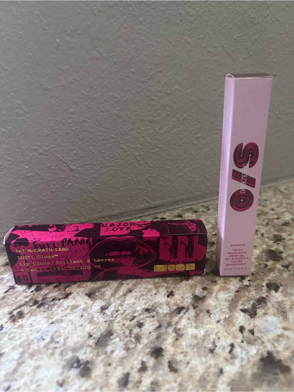 2 Item Bundle - Pat McGrath Lip Gloss & One Size Tinted Brow Gel - Picture 3 of 3
